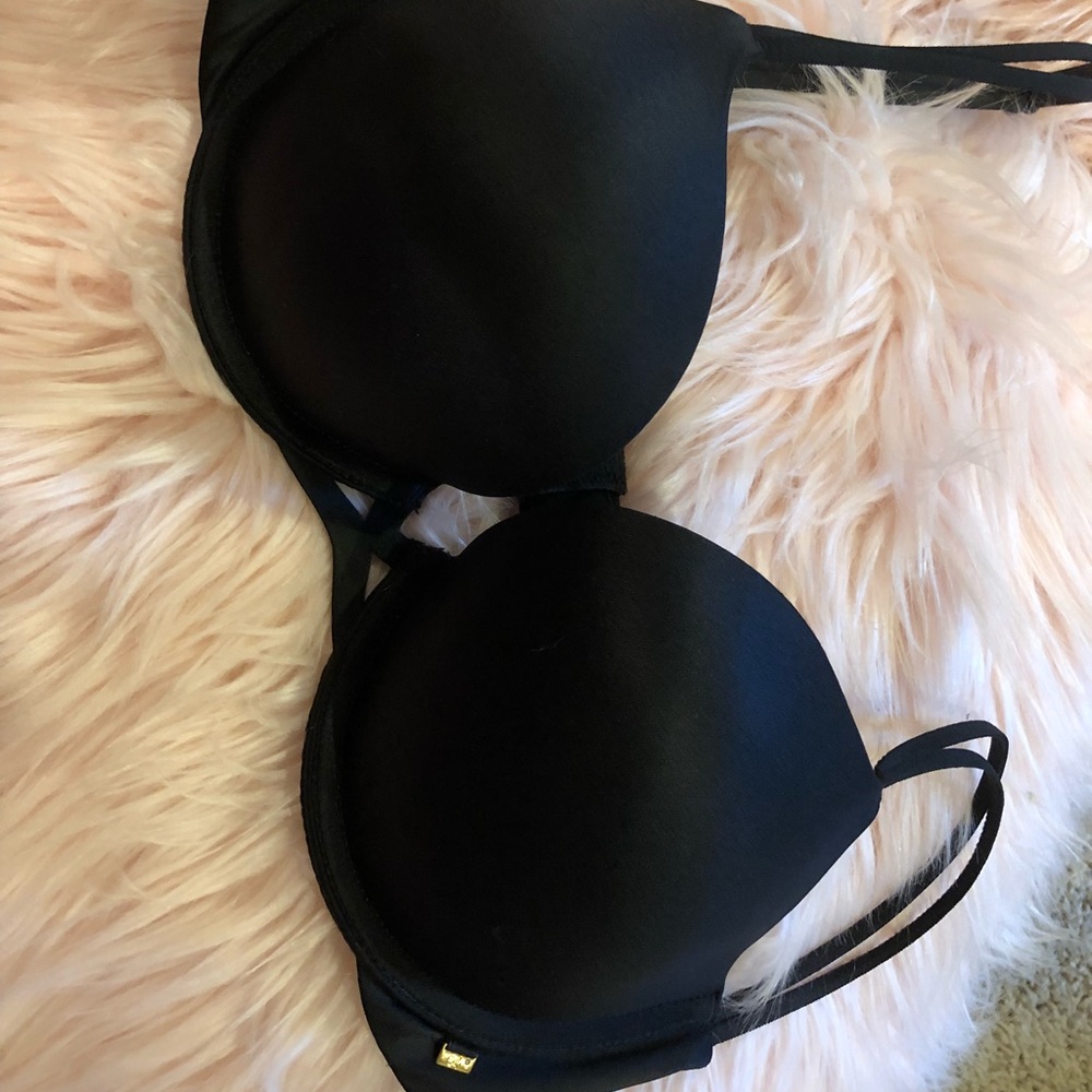 Victoria’s Secret sexy push up bra multiway straps